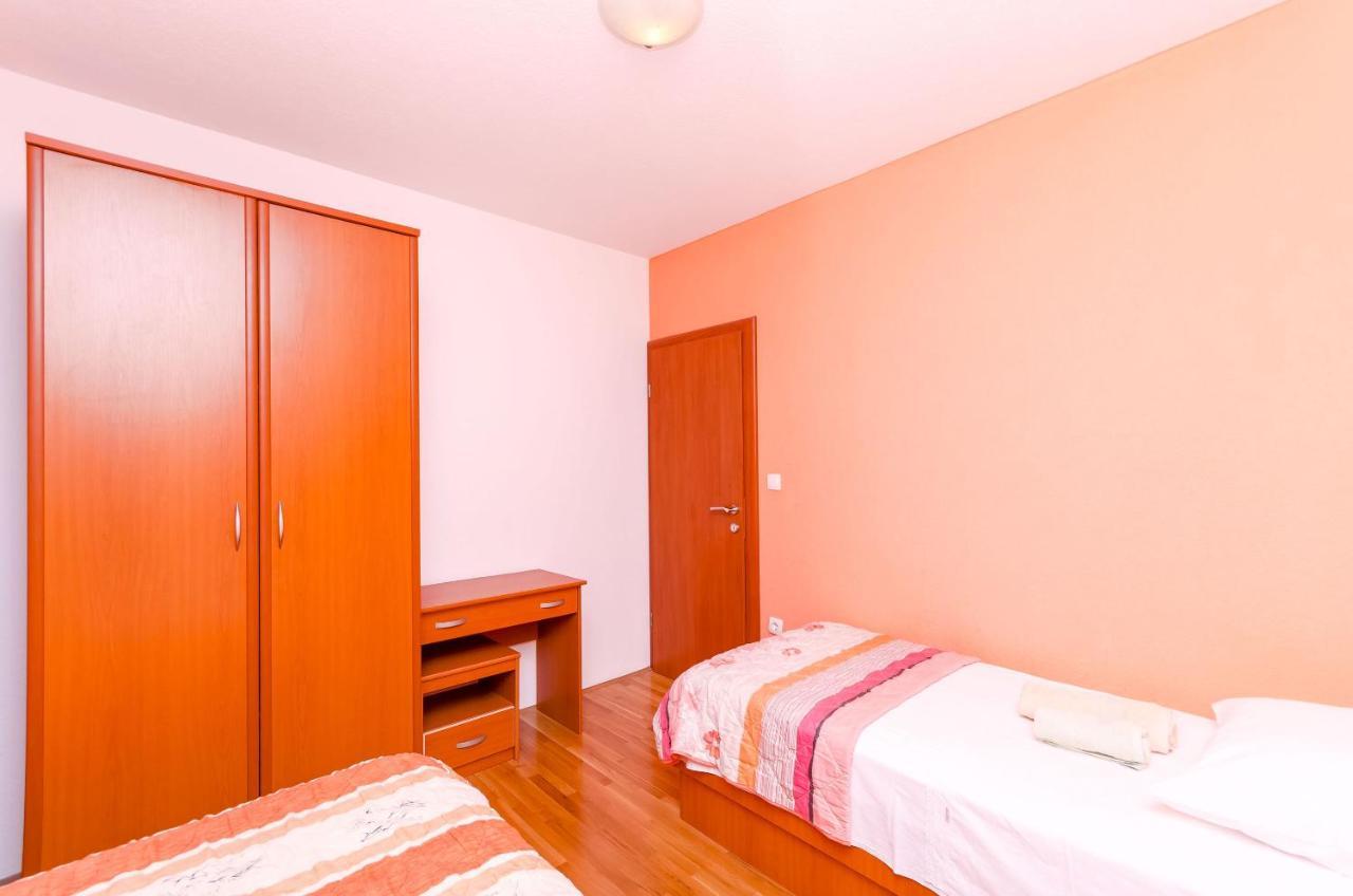 Apartments Melita Трогир Экстерьер фото